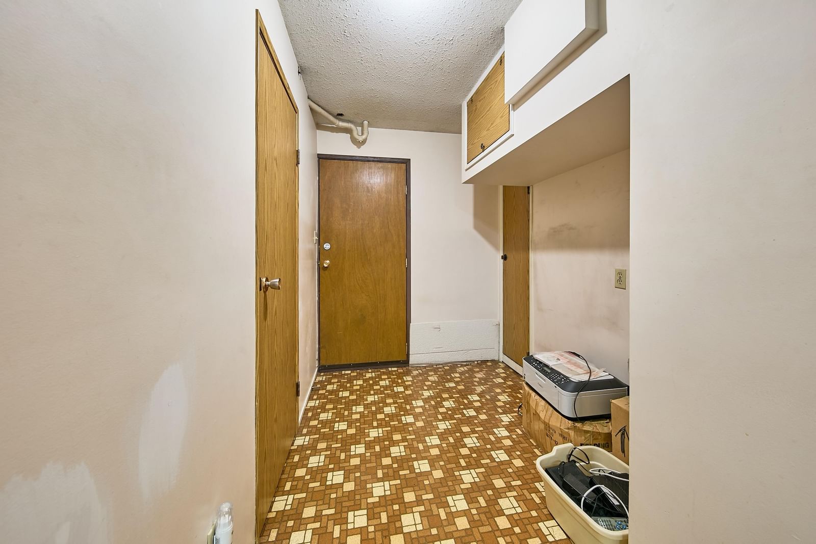 Listing Image 28