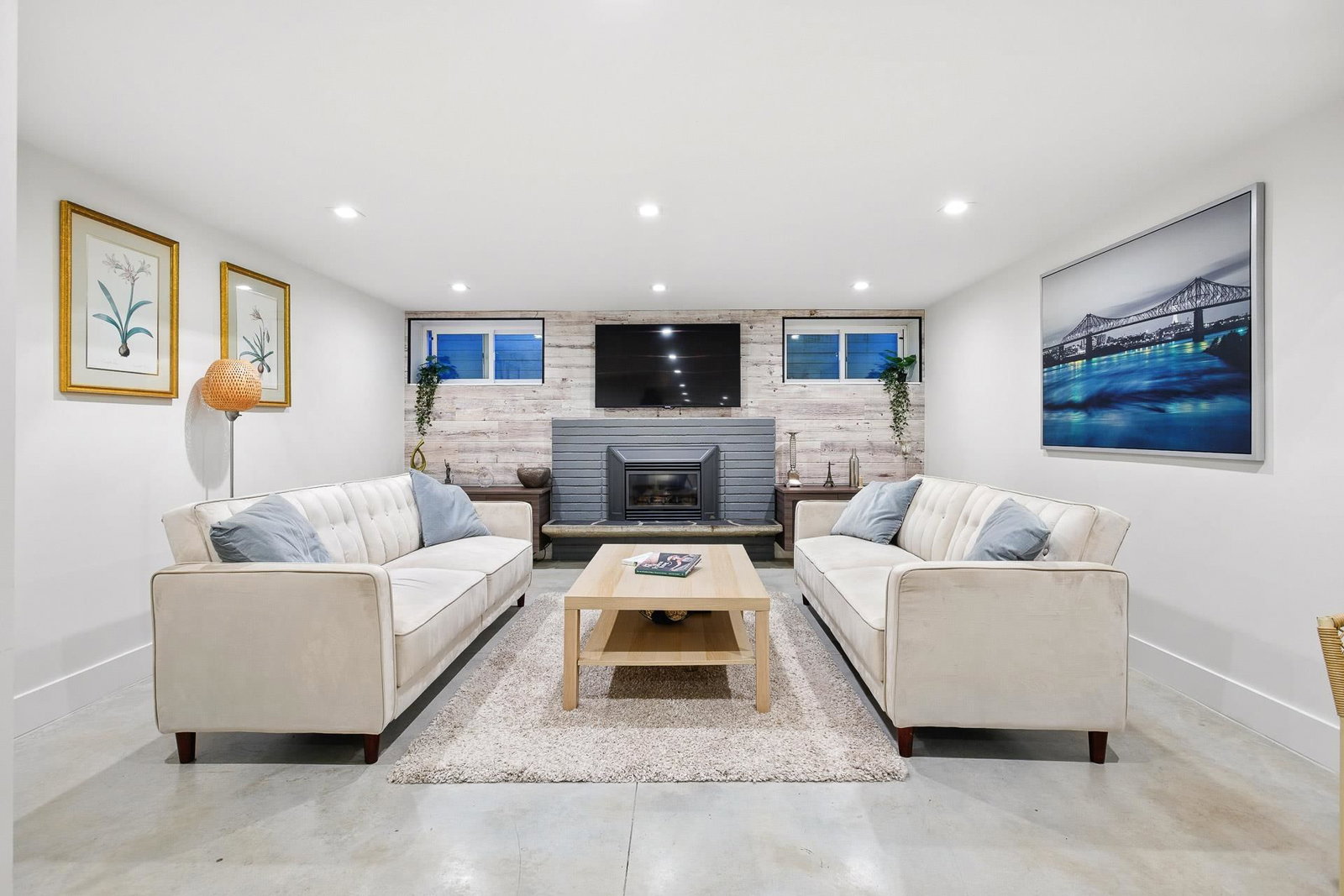 Listing Image 23