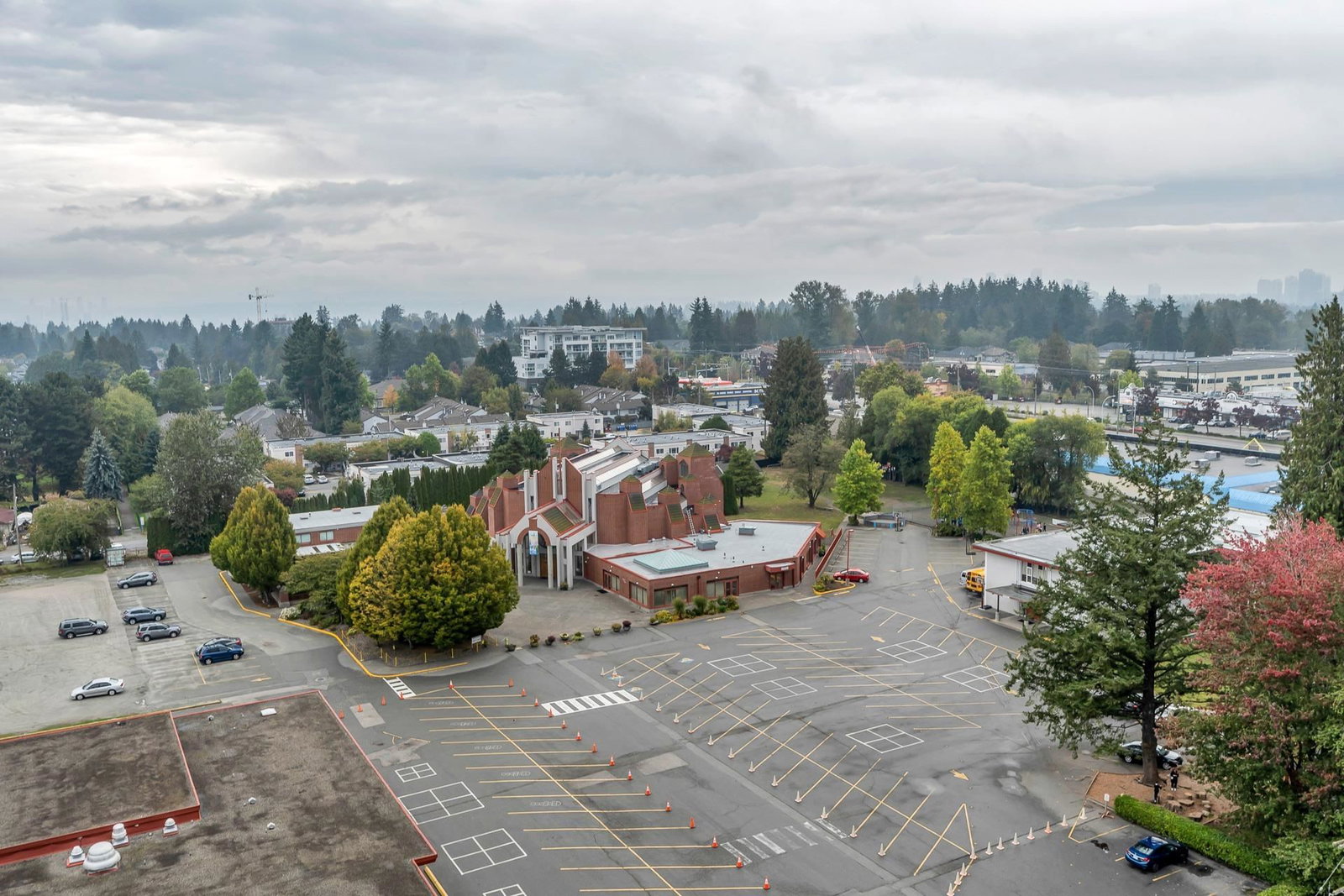 Listing Image 13