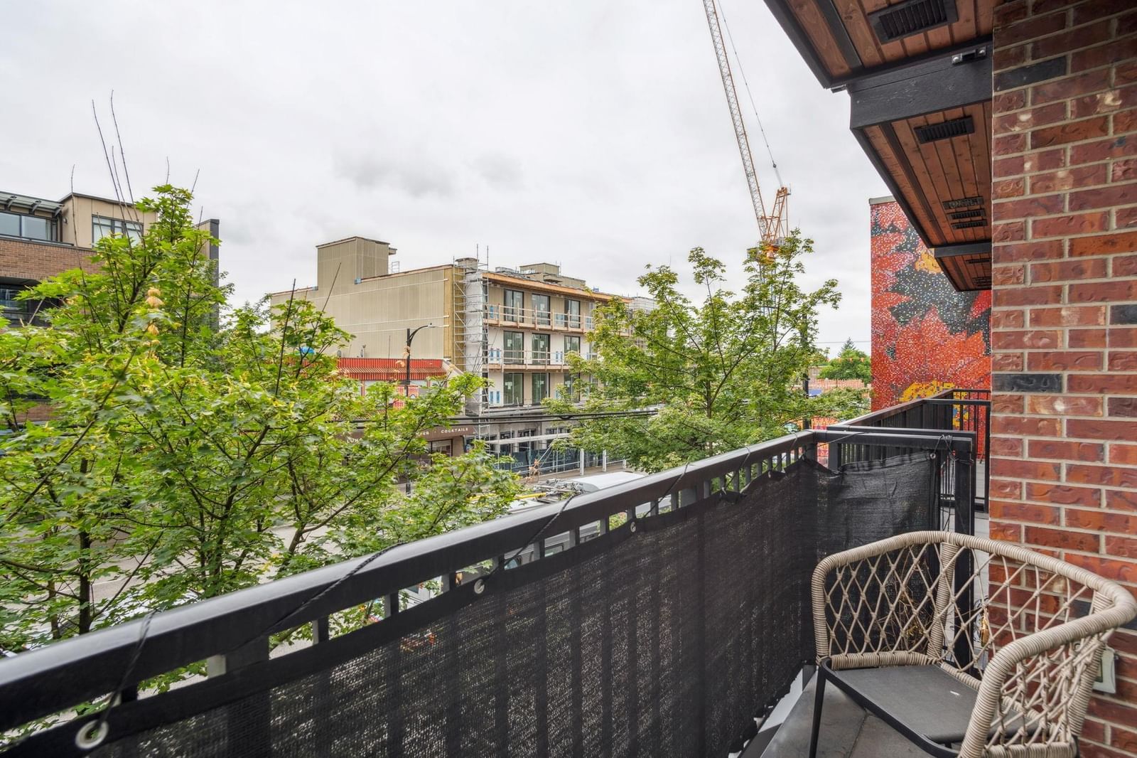 Listing Image 21