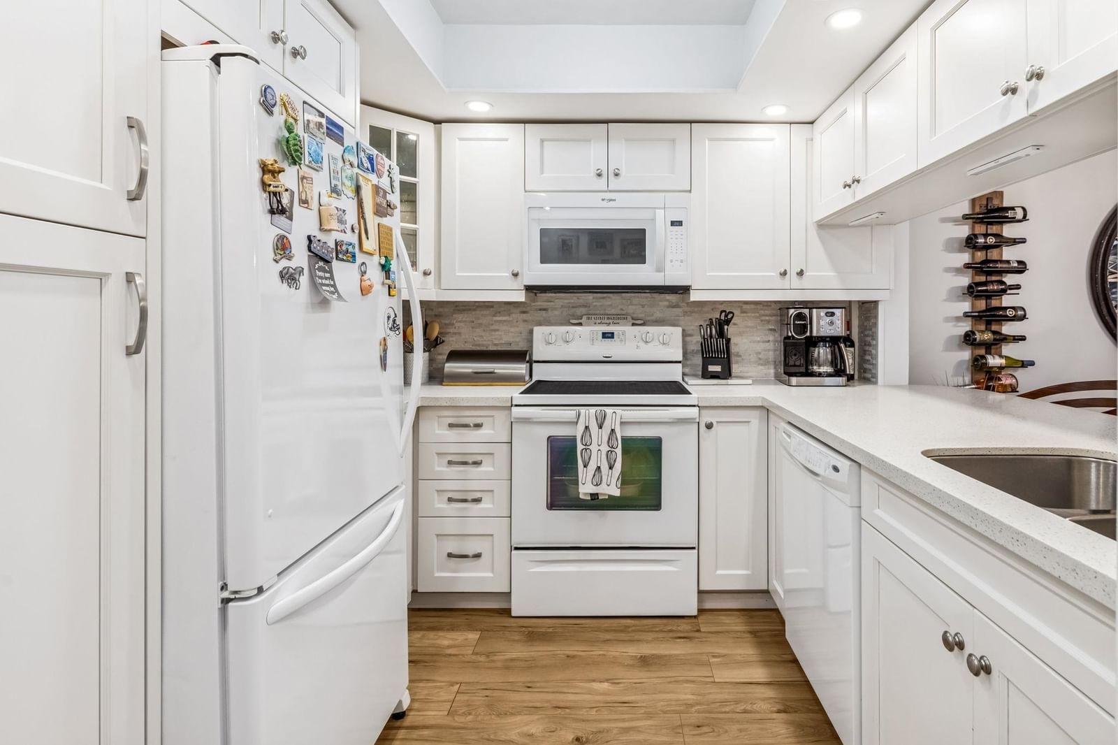 Listing Image 13