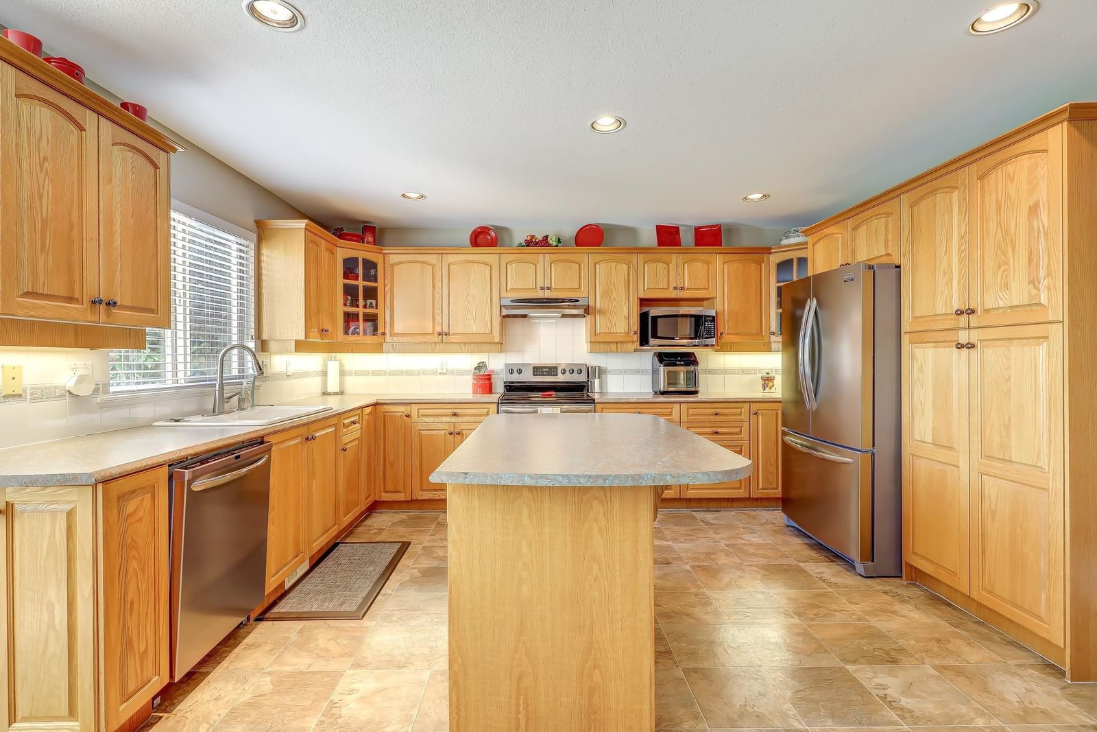 Listing Image 13
