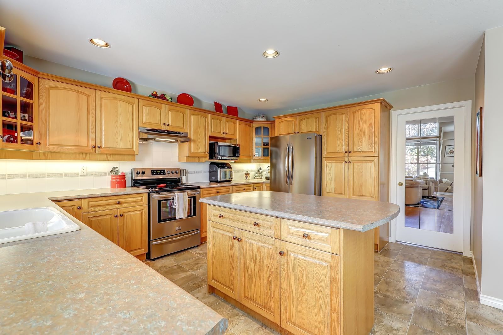 Listing Image 14