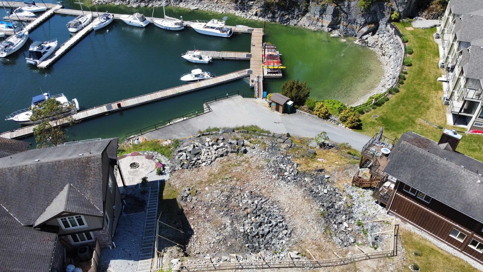 Listing Image 6