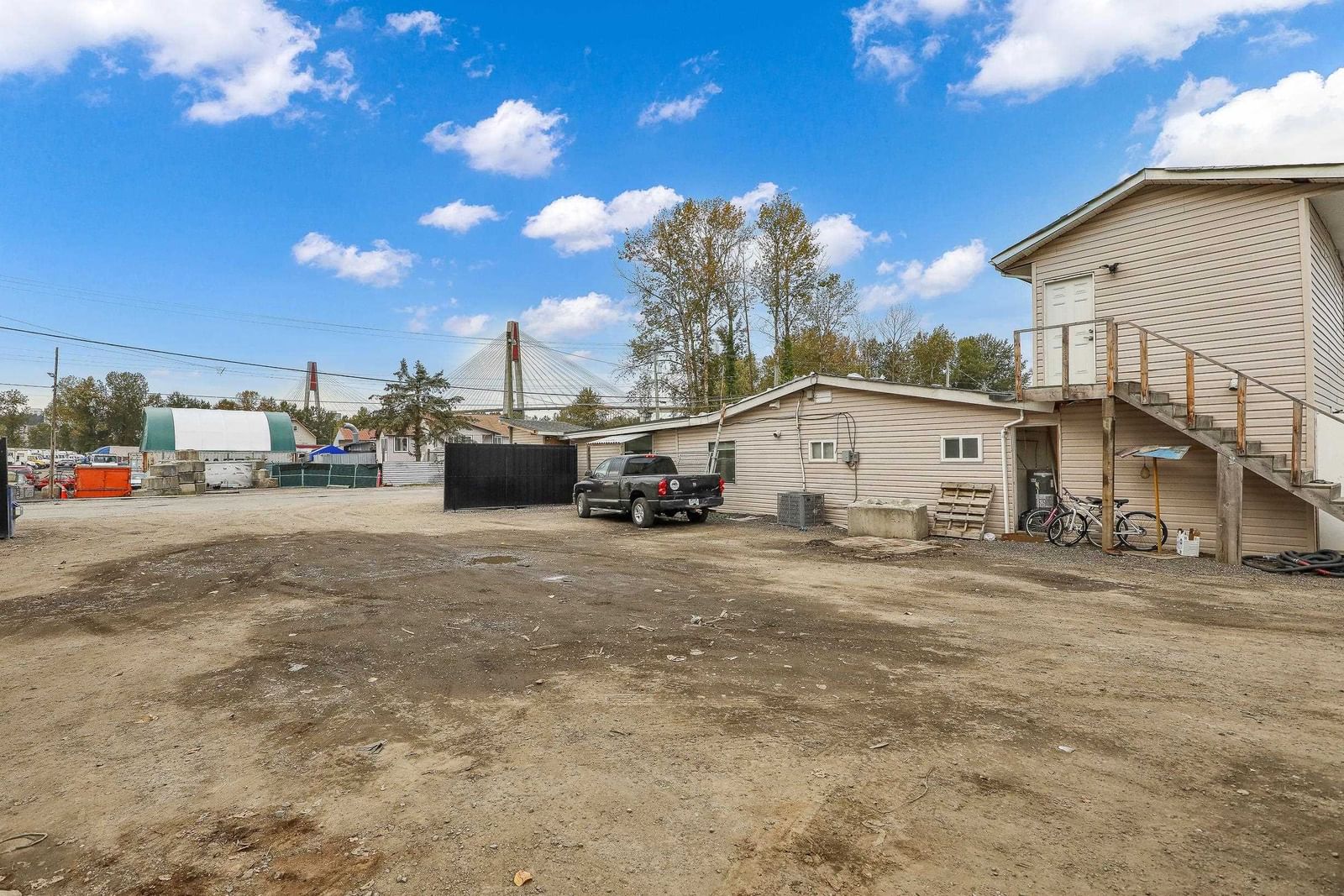 Listing Image 20