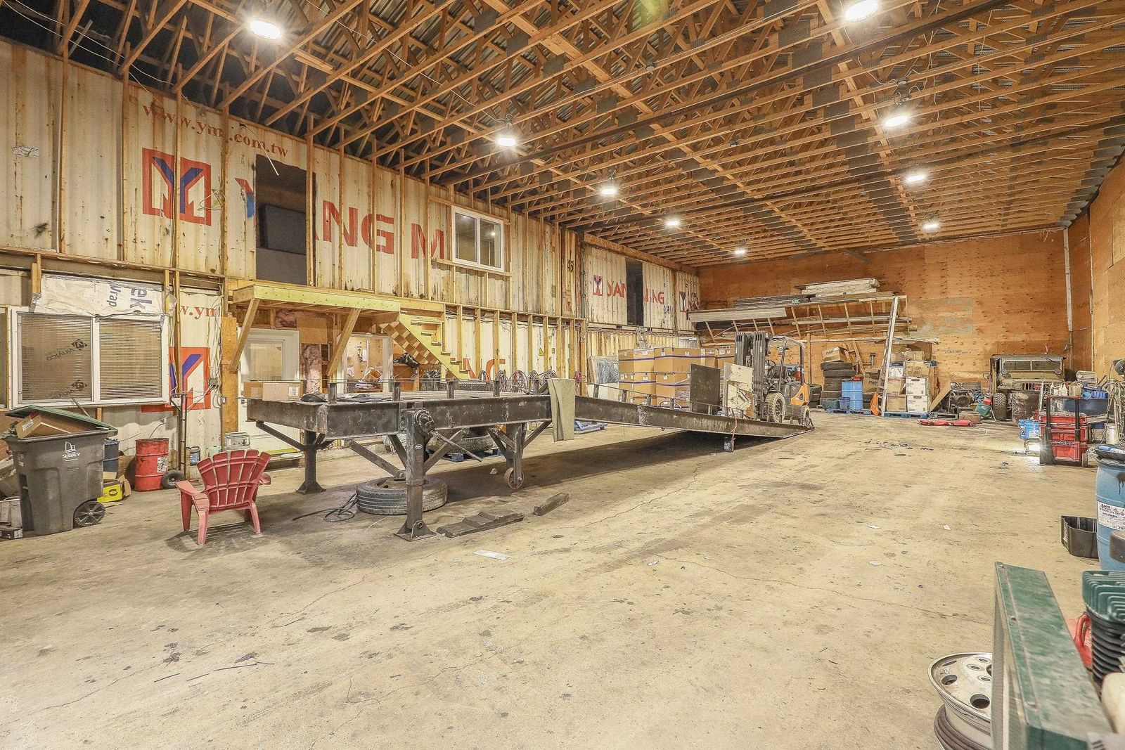 Listing Image 25