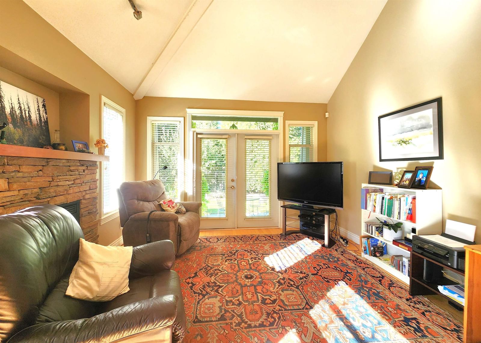 Listing Image 13