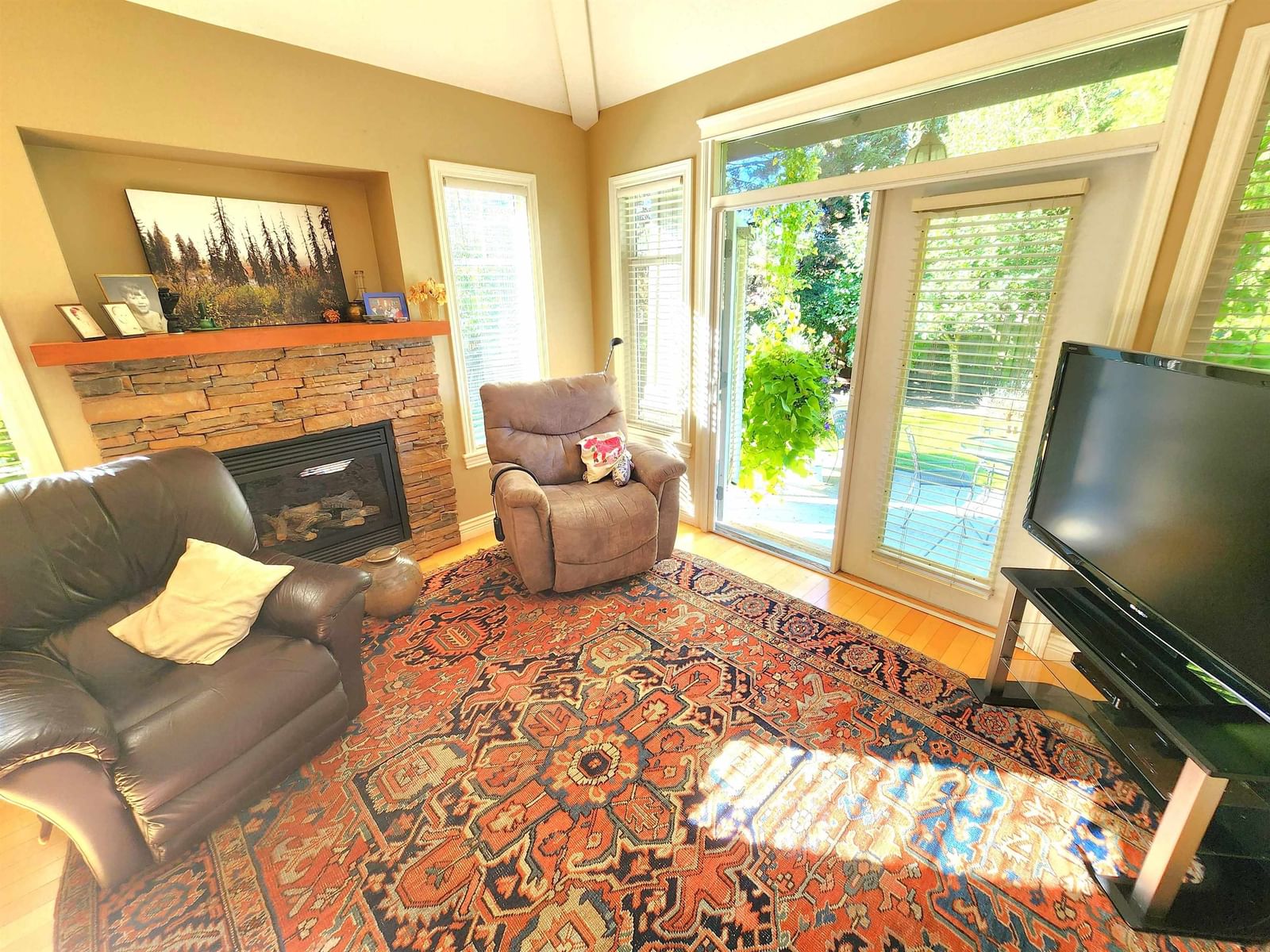 Listing Image 14