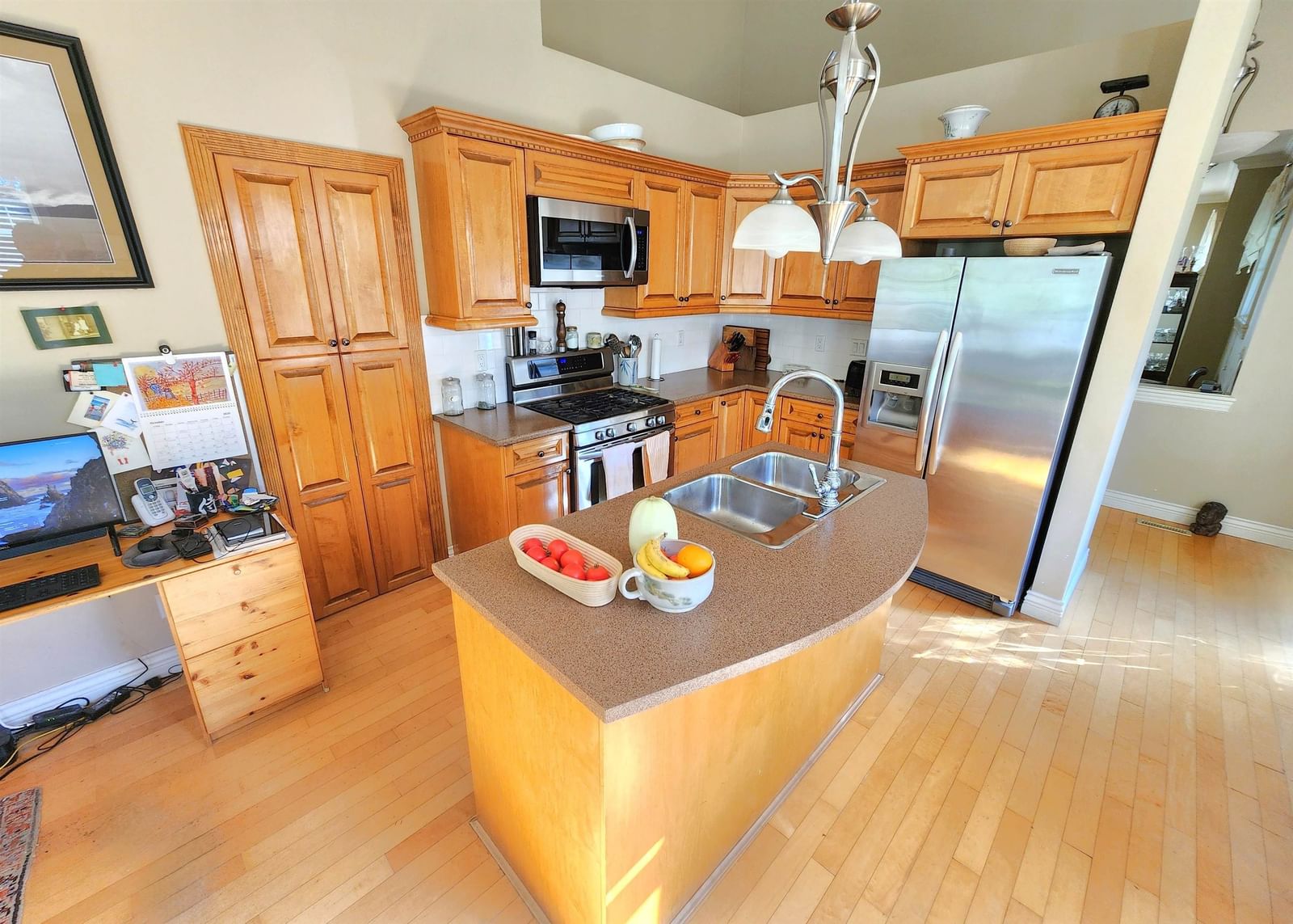 Listing Image 9