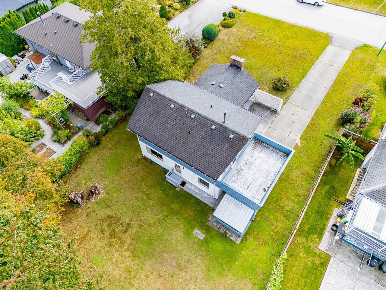 Listing Image 5