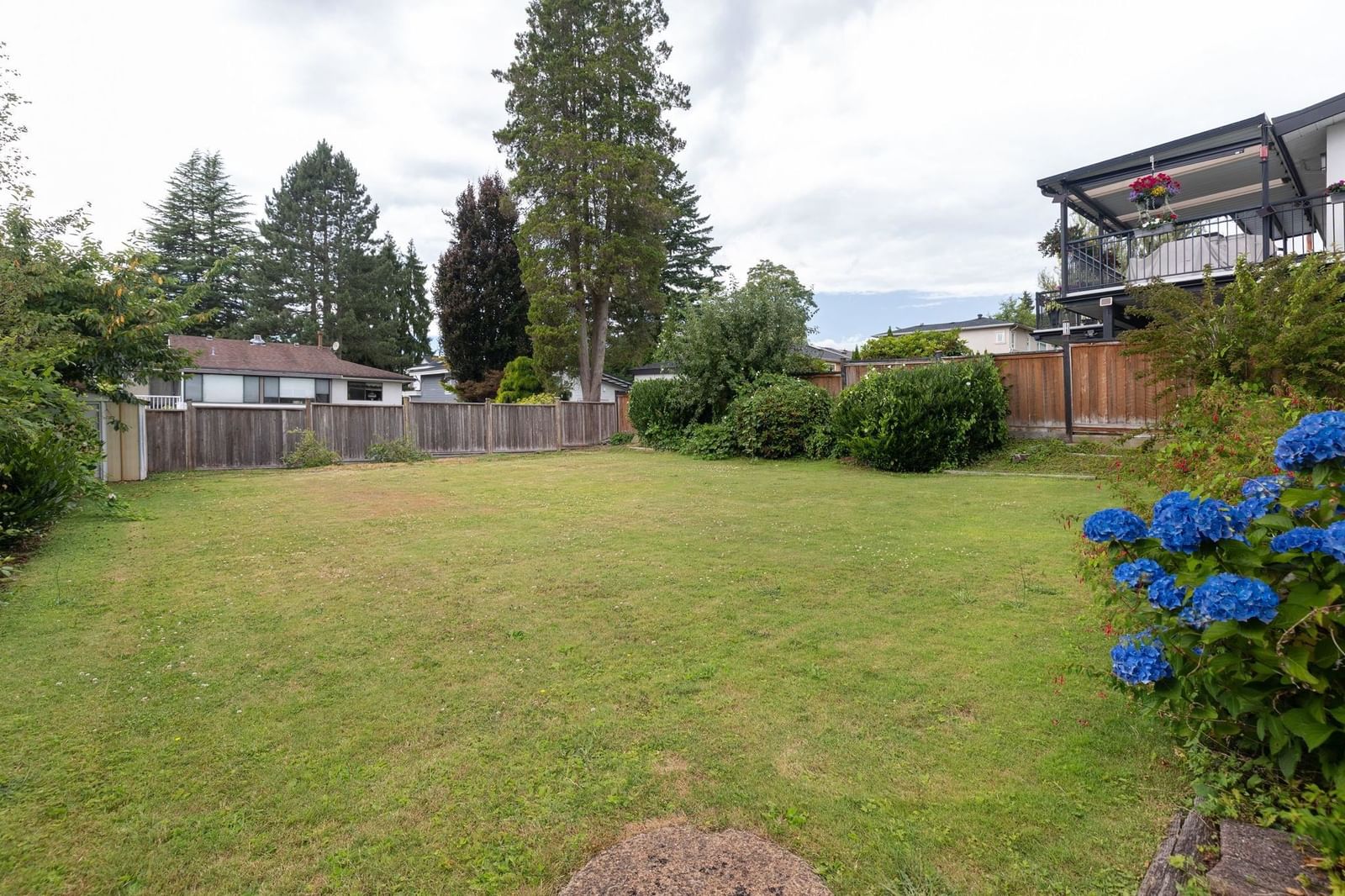 Listing Image 32