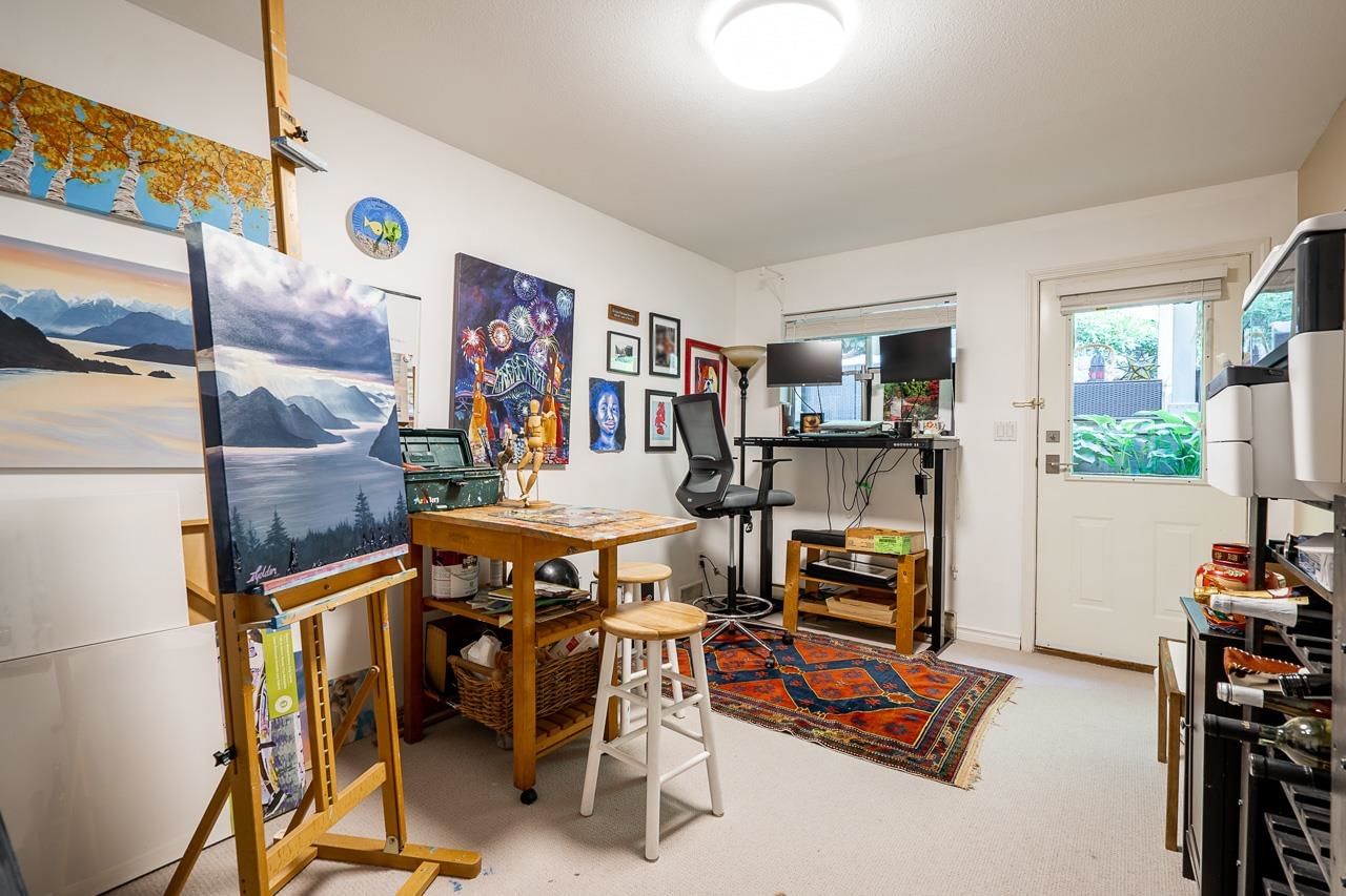 Listing Image 20