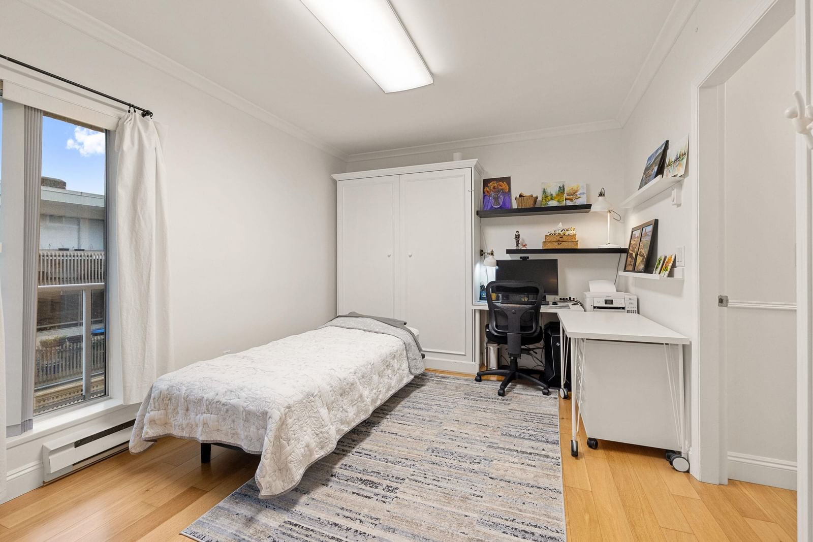 Listing Image 16
