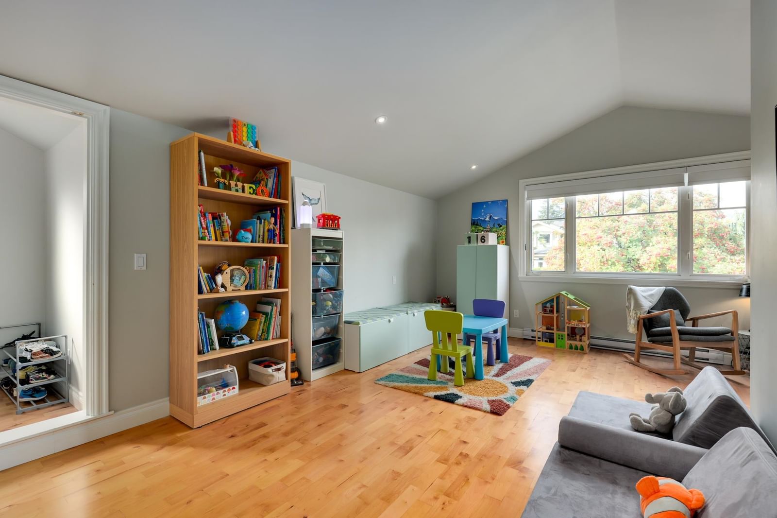 Listing Image 21