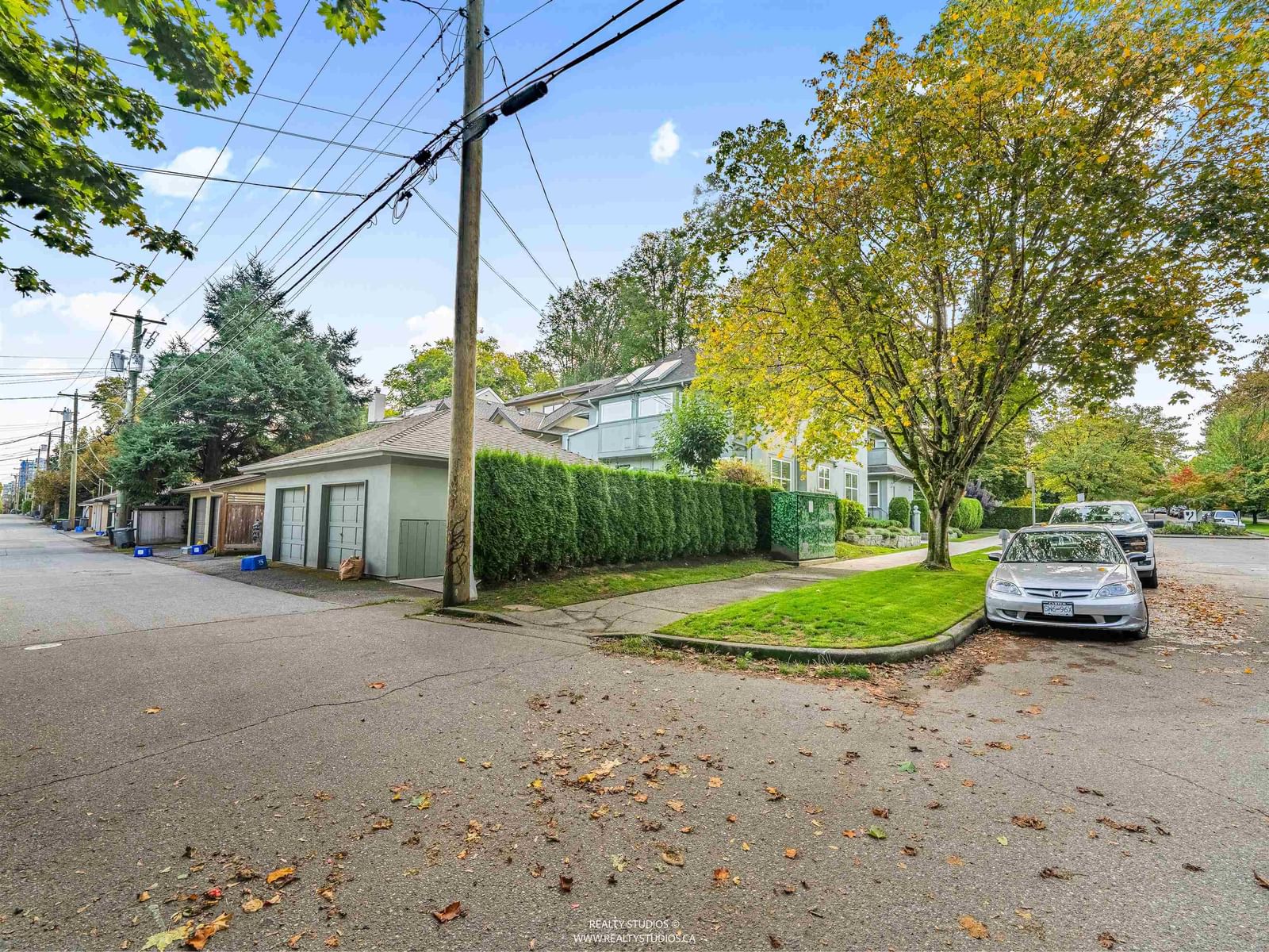 Listing Image 33