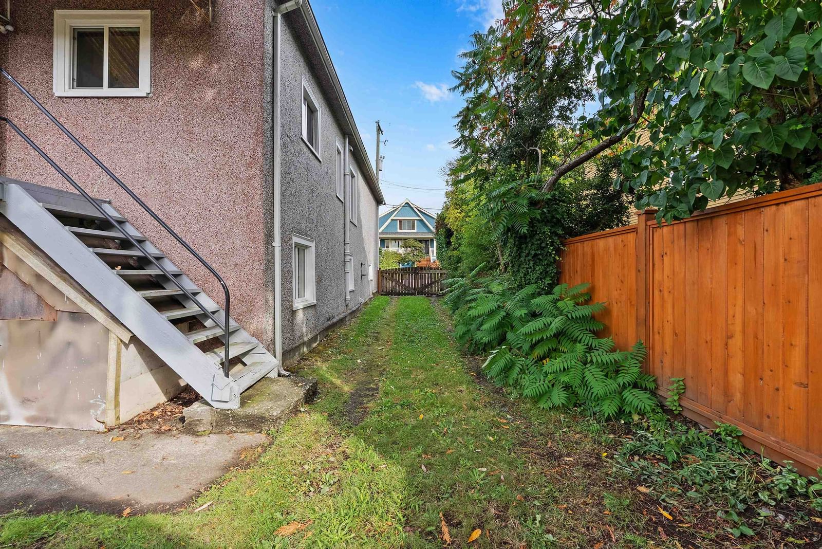 Listing Image 29