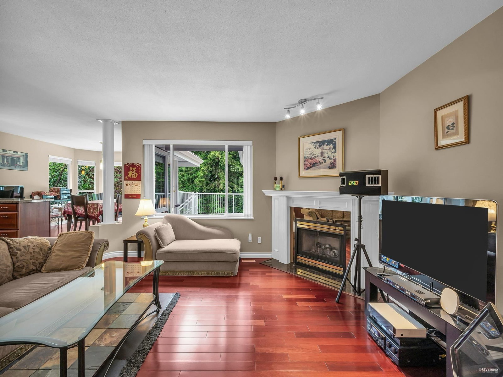 Listing Image 21