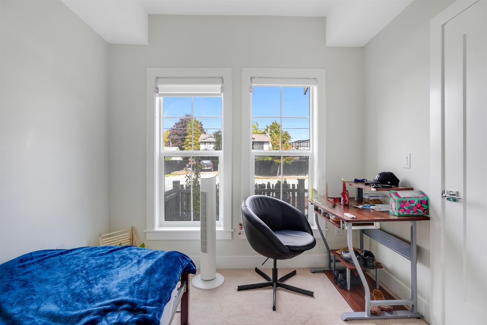 Listing Image 18