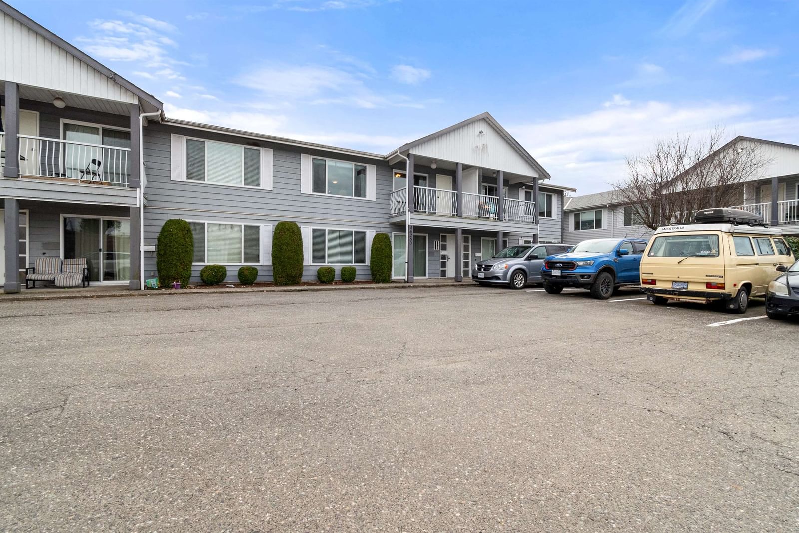 Listing Image 22