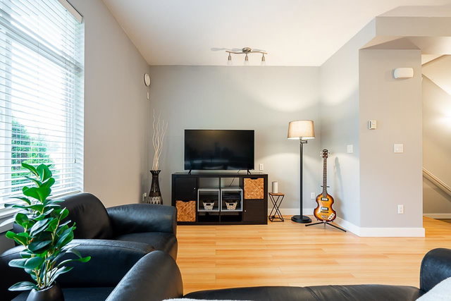 4 - 13899 Laurel Drive