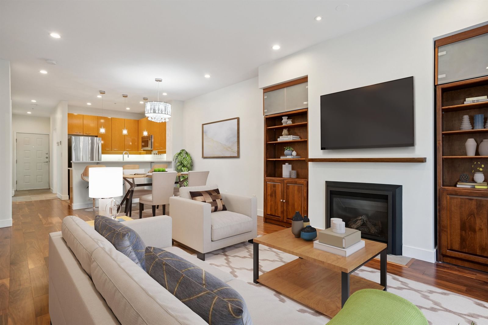 Listing Image 1