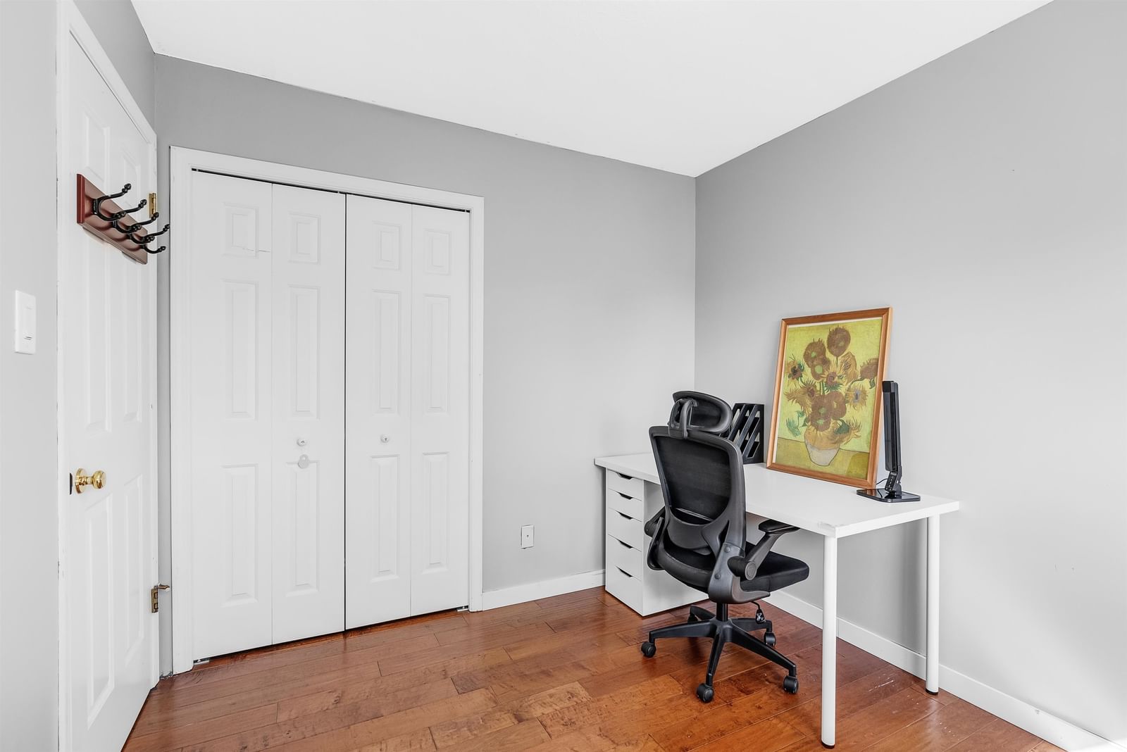 Listing Image 33
