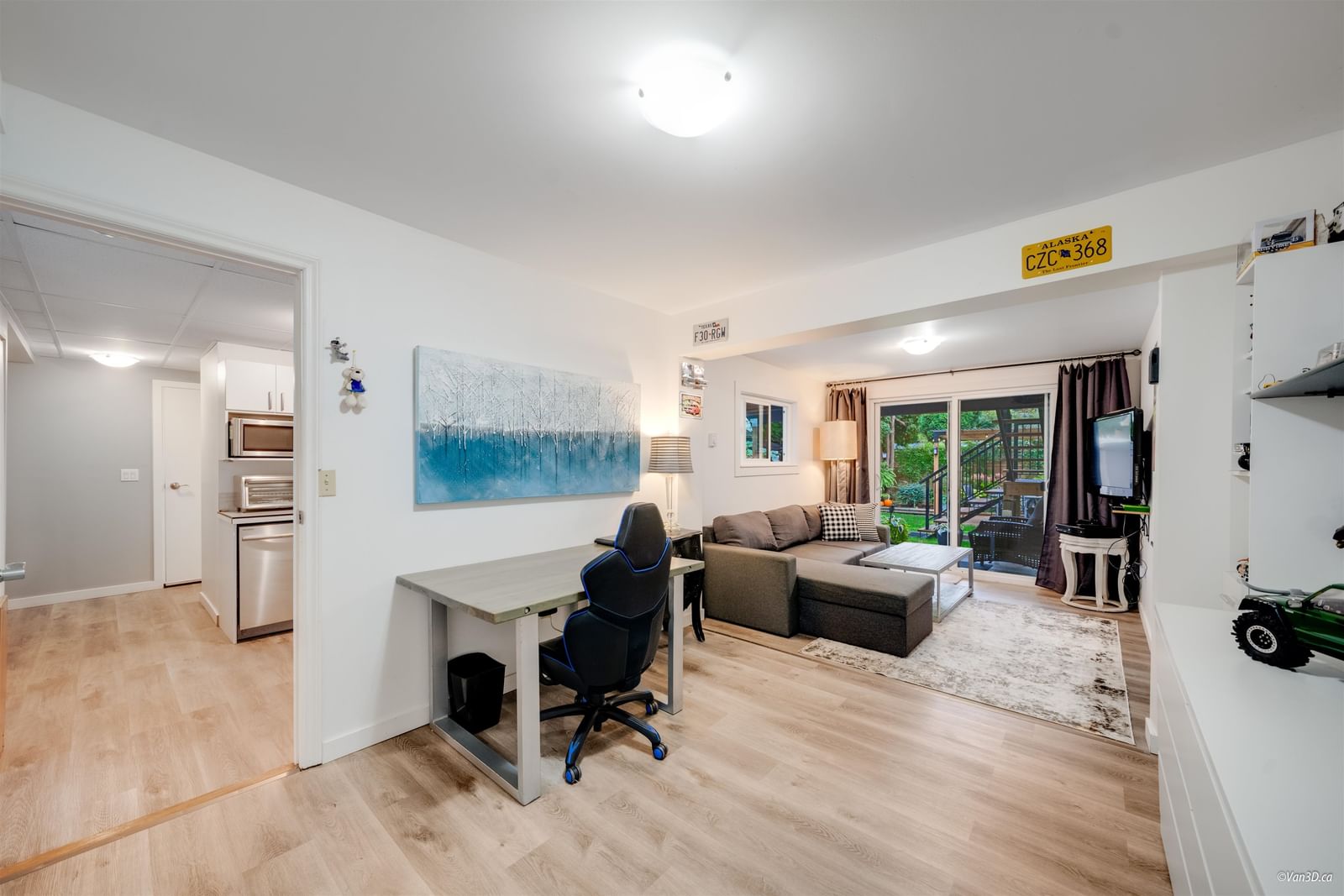 Listing Image 9