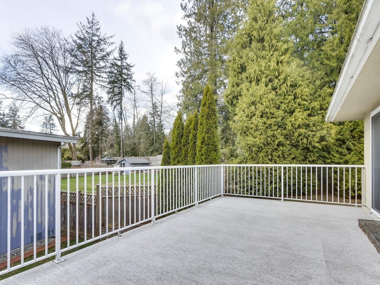 Listing Image 9