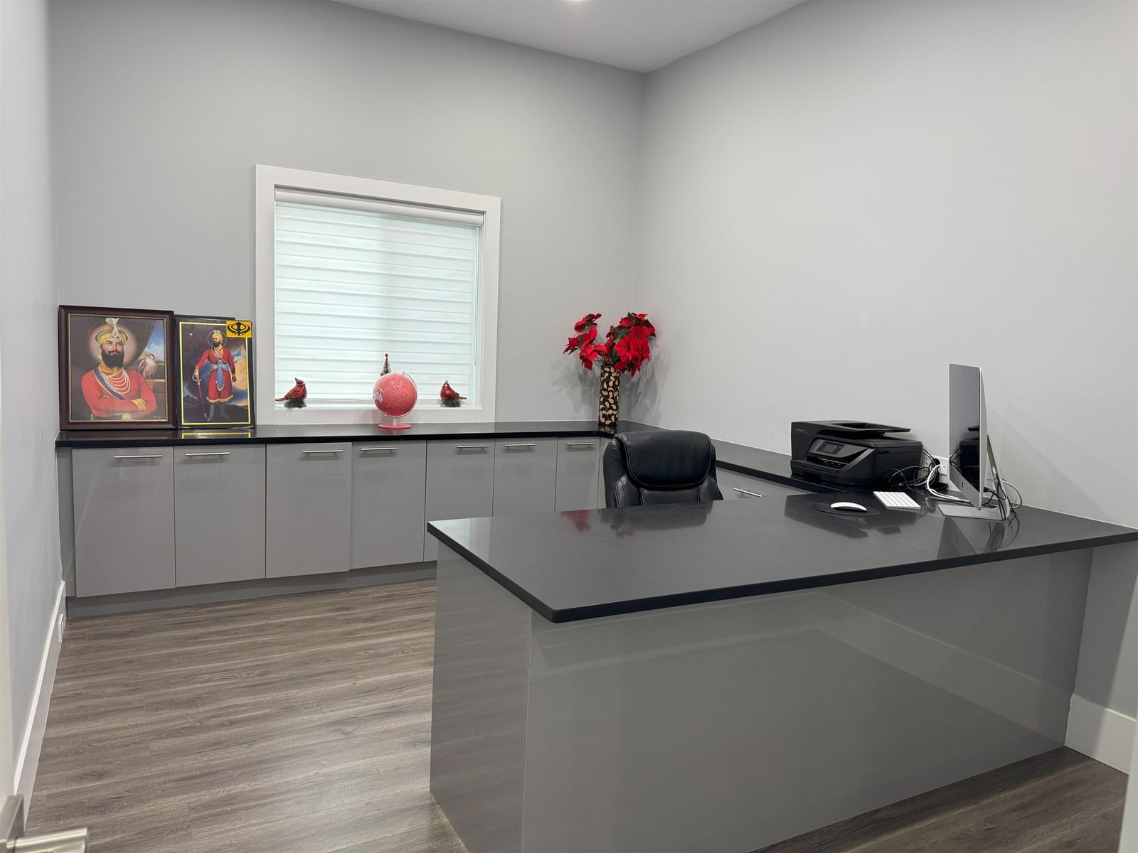 Listing Image 13