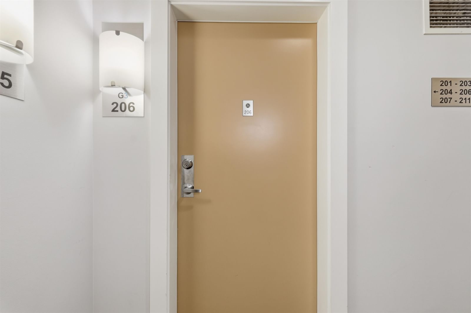 Listing Image 33