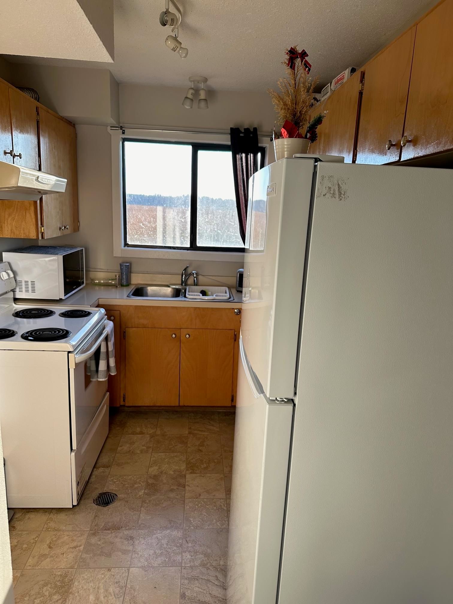 Listing Image 17
