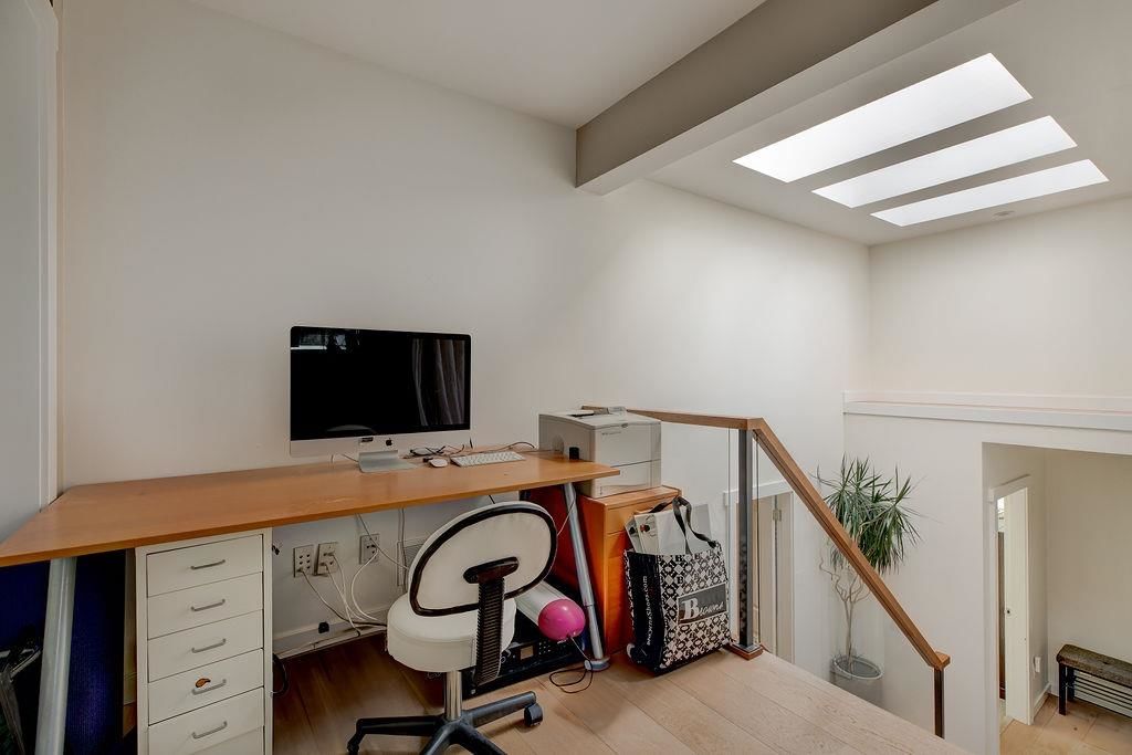 Listing Image 22
