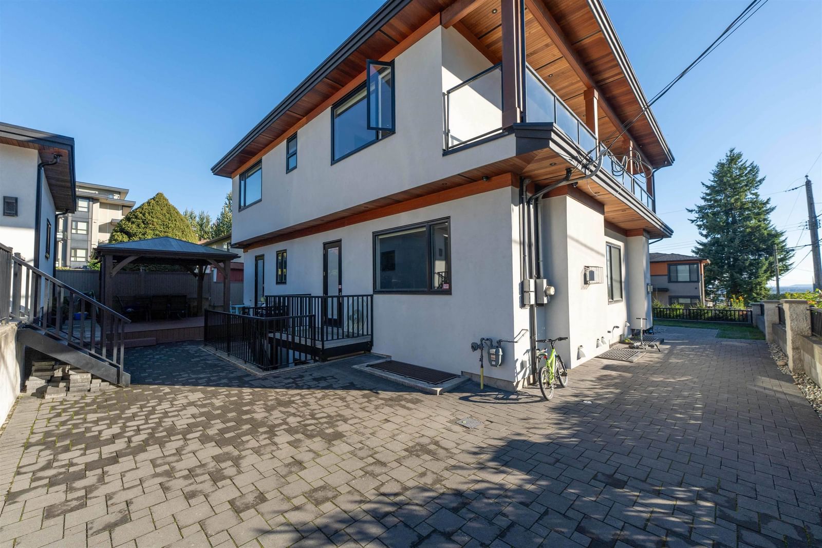 Listing Image 21