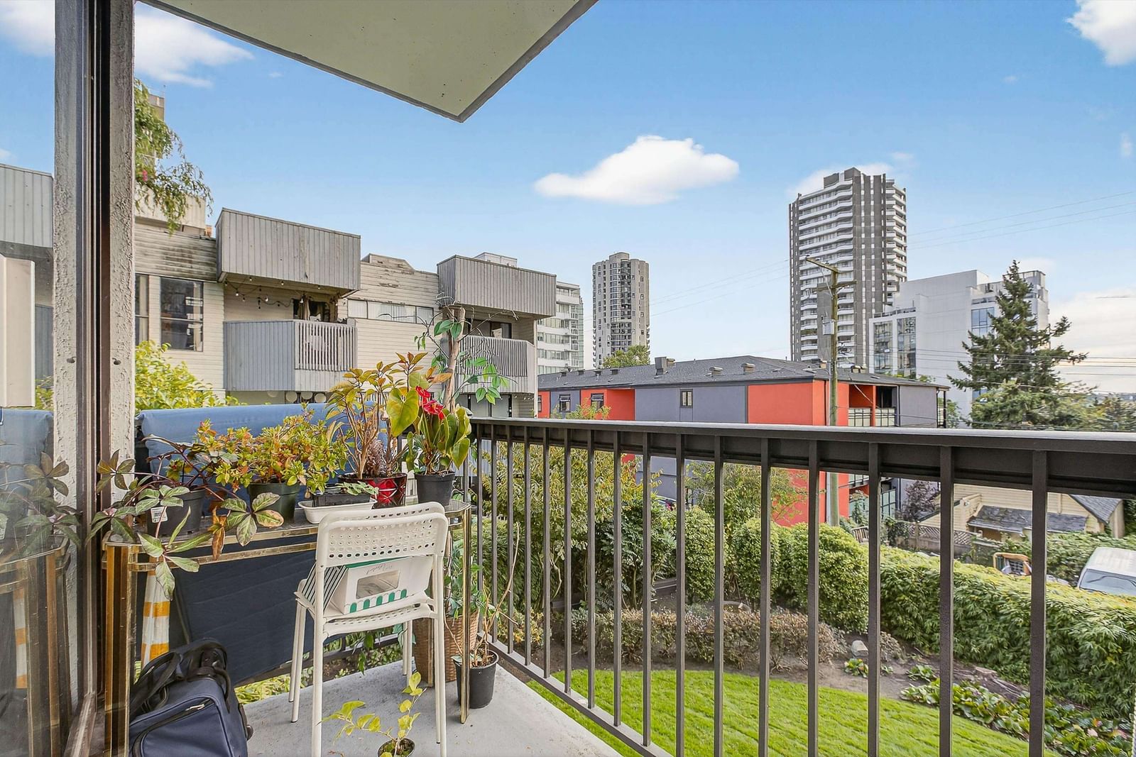 Listing Image 15