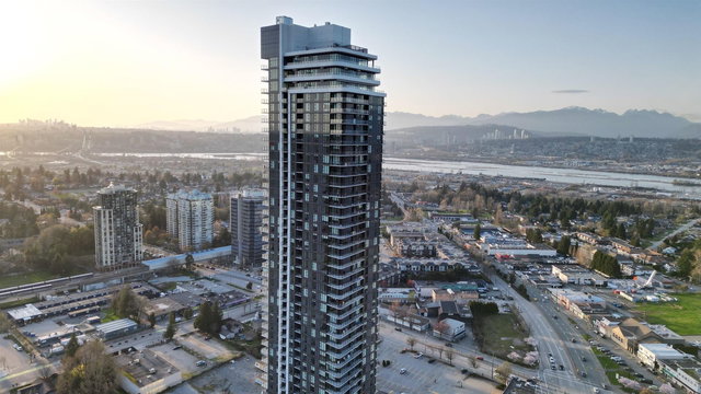 3506 - 10750 135a Street