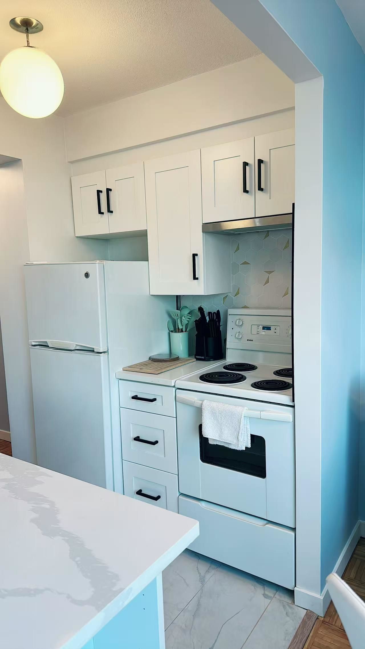 Listing Image 18