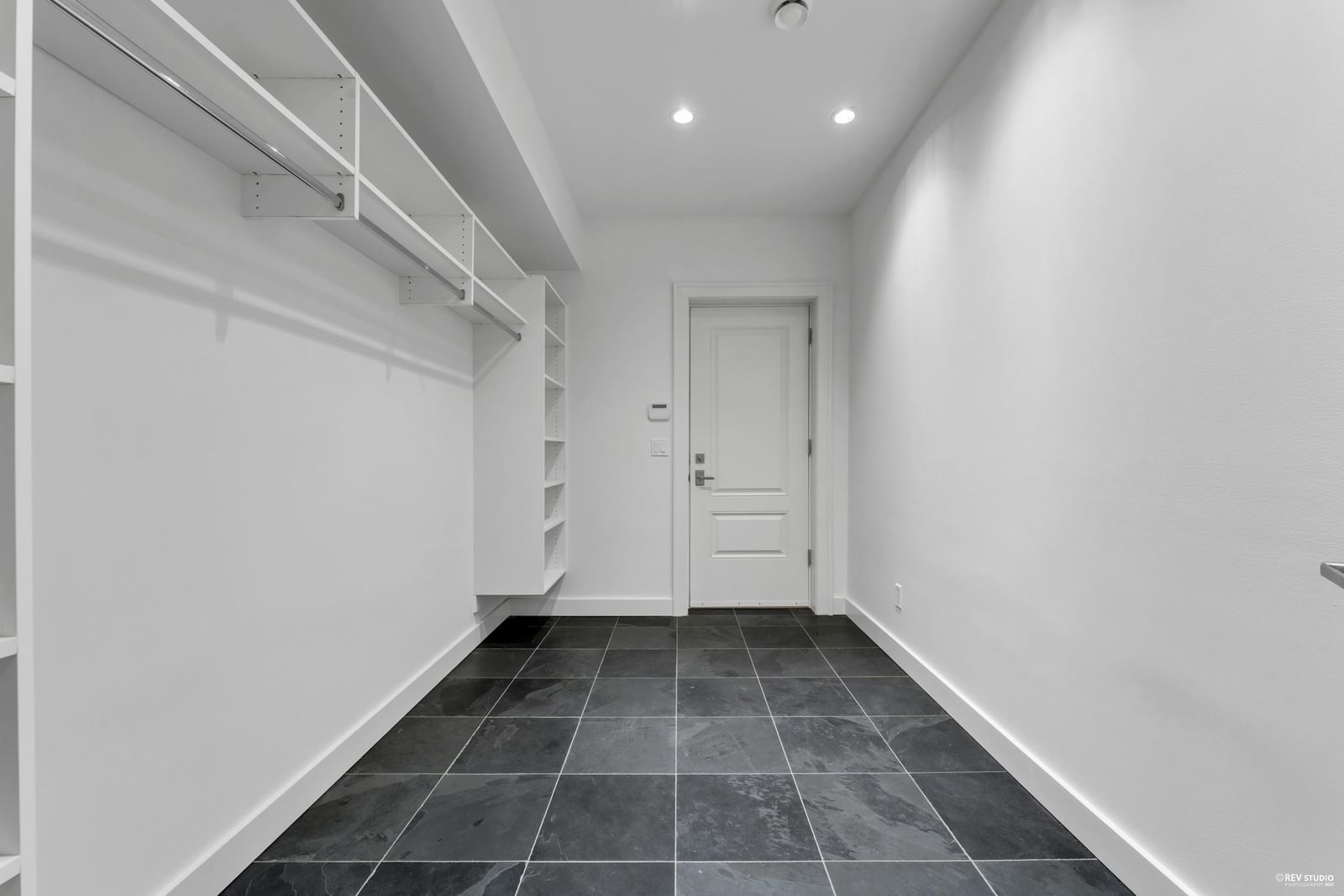 Listing Image 30