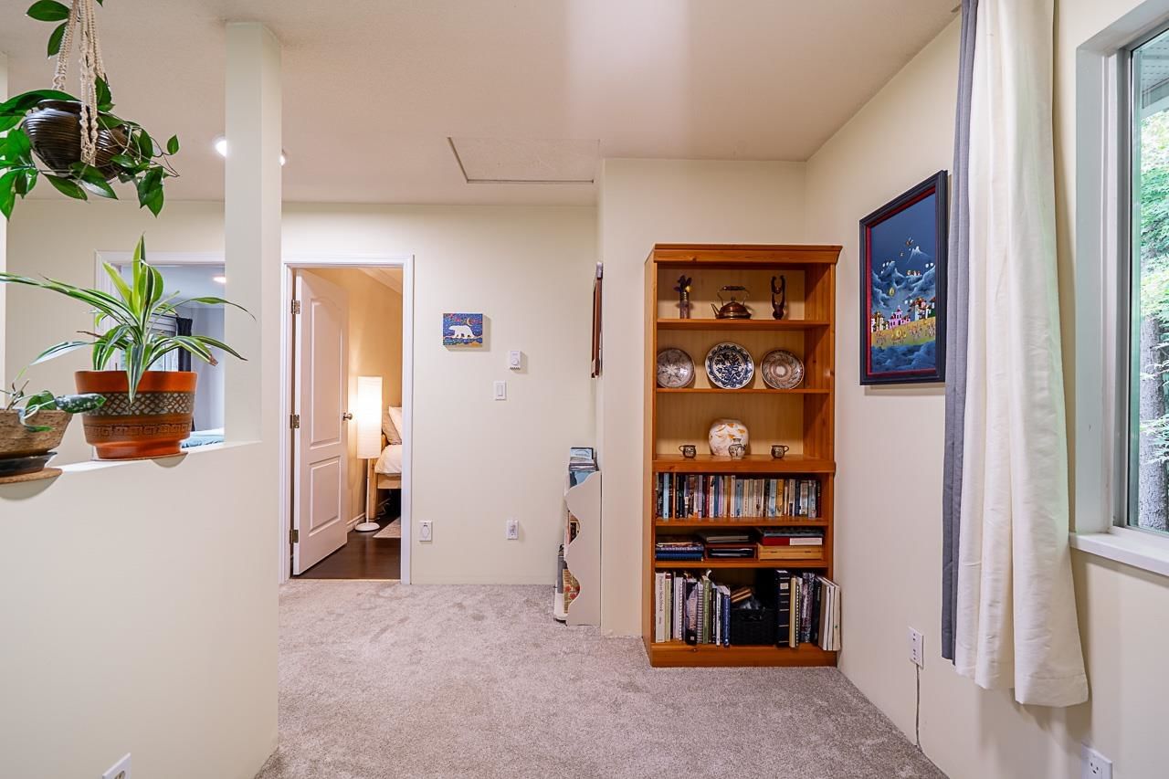 Listing Image 30