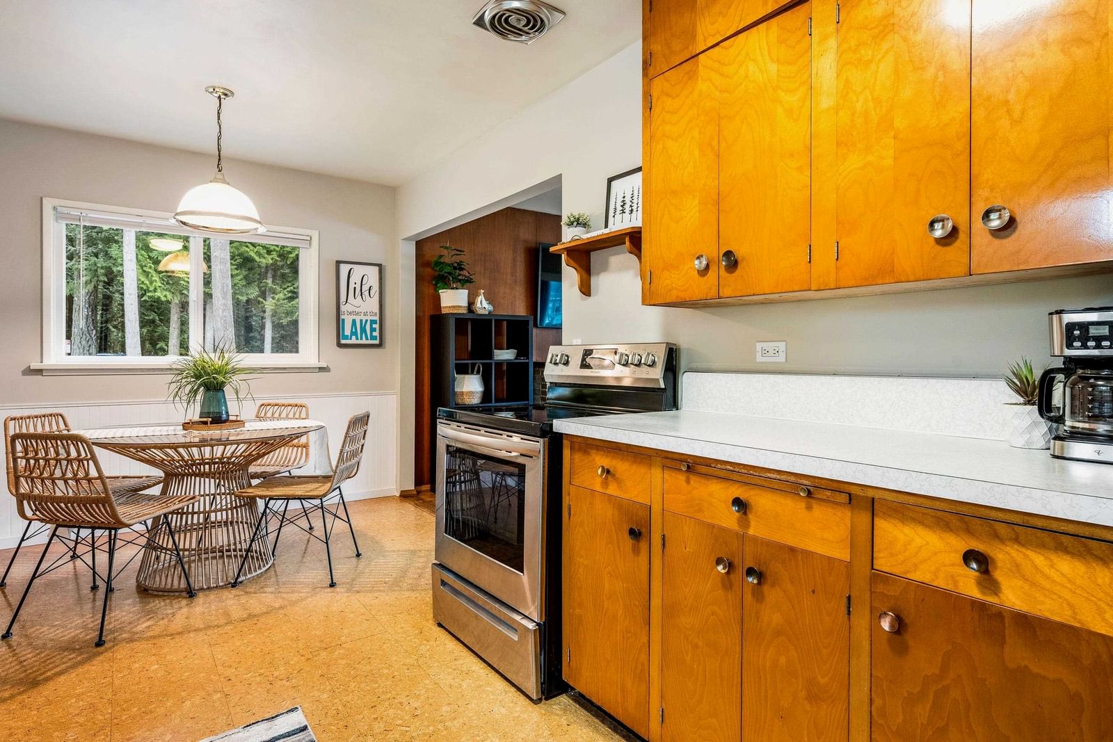 Listing Image 19