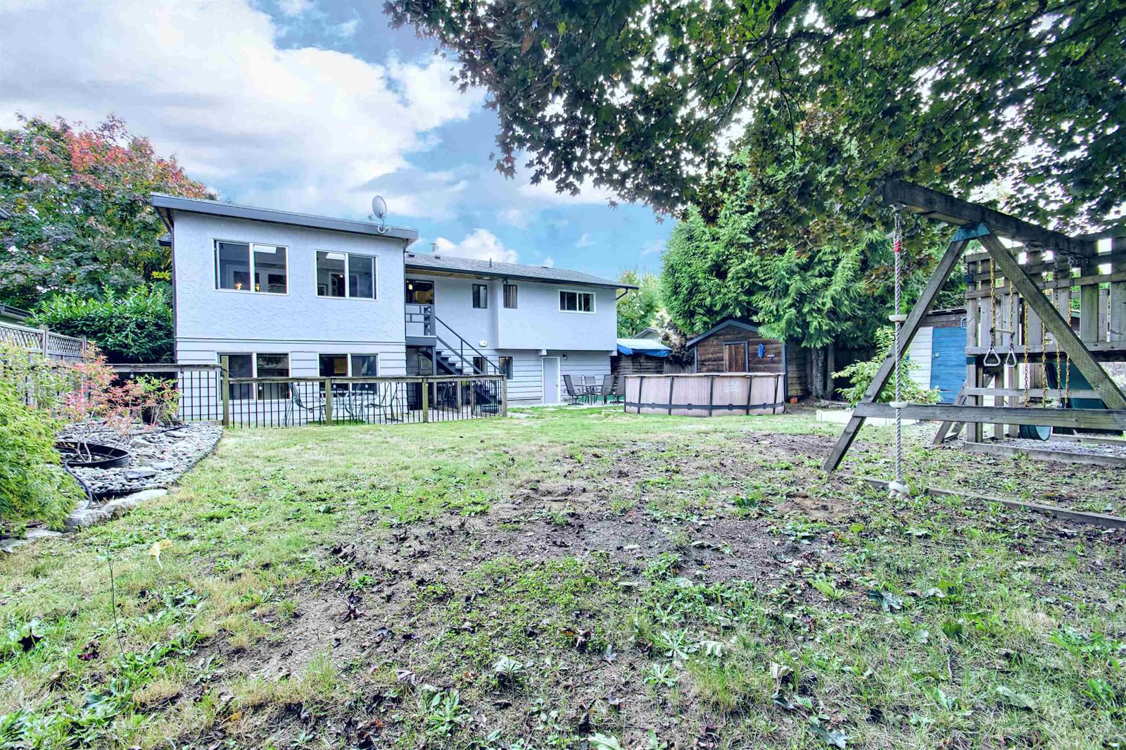Listing Image 28
