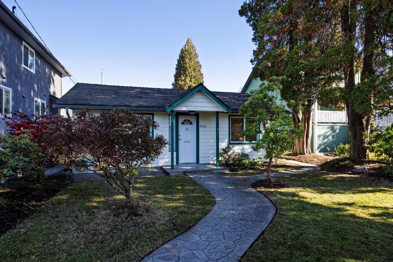 Listing Image 1