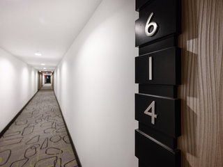 614 - 95 Moody Street