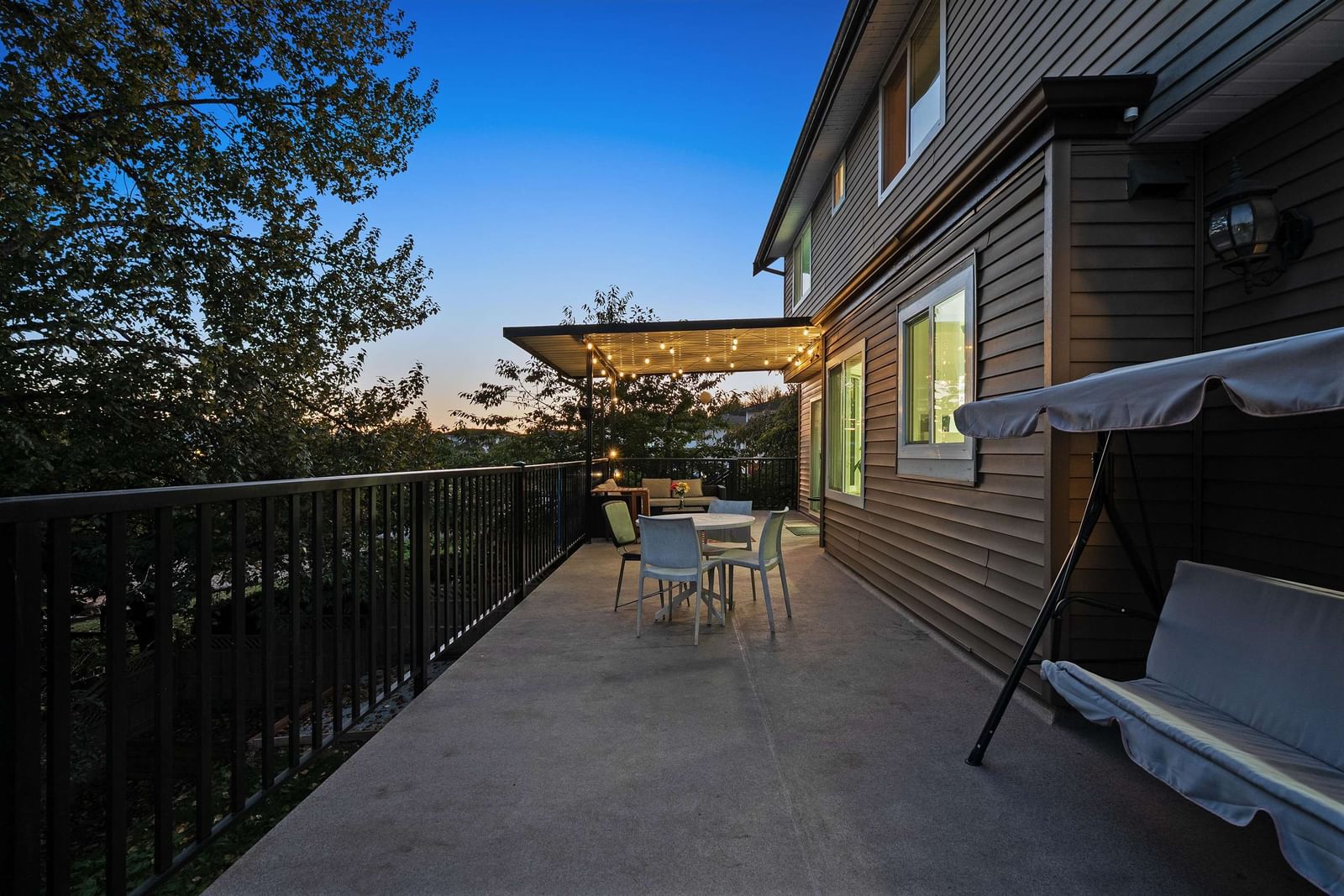 Listing Image 10