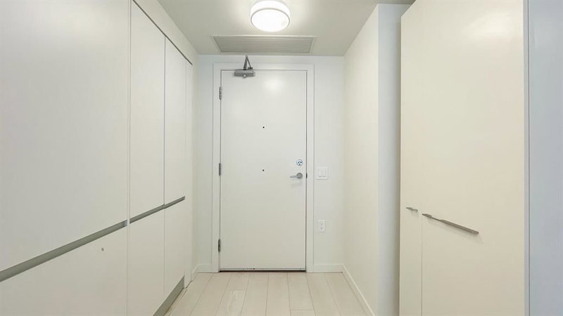 401 - 180 2nd Avenue, Vancouver, V5T 0K4 | Image 2