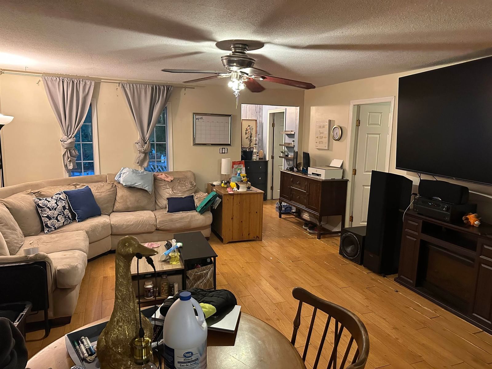 Listing Image 14