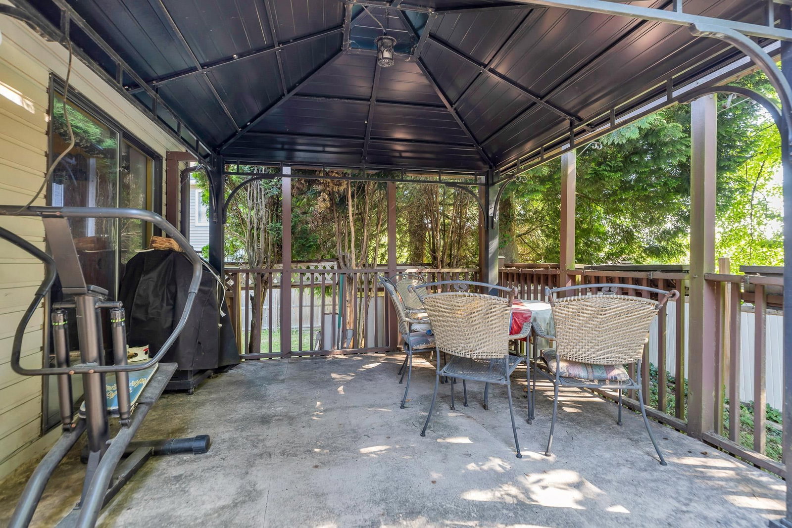 Listing Image 23