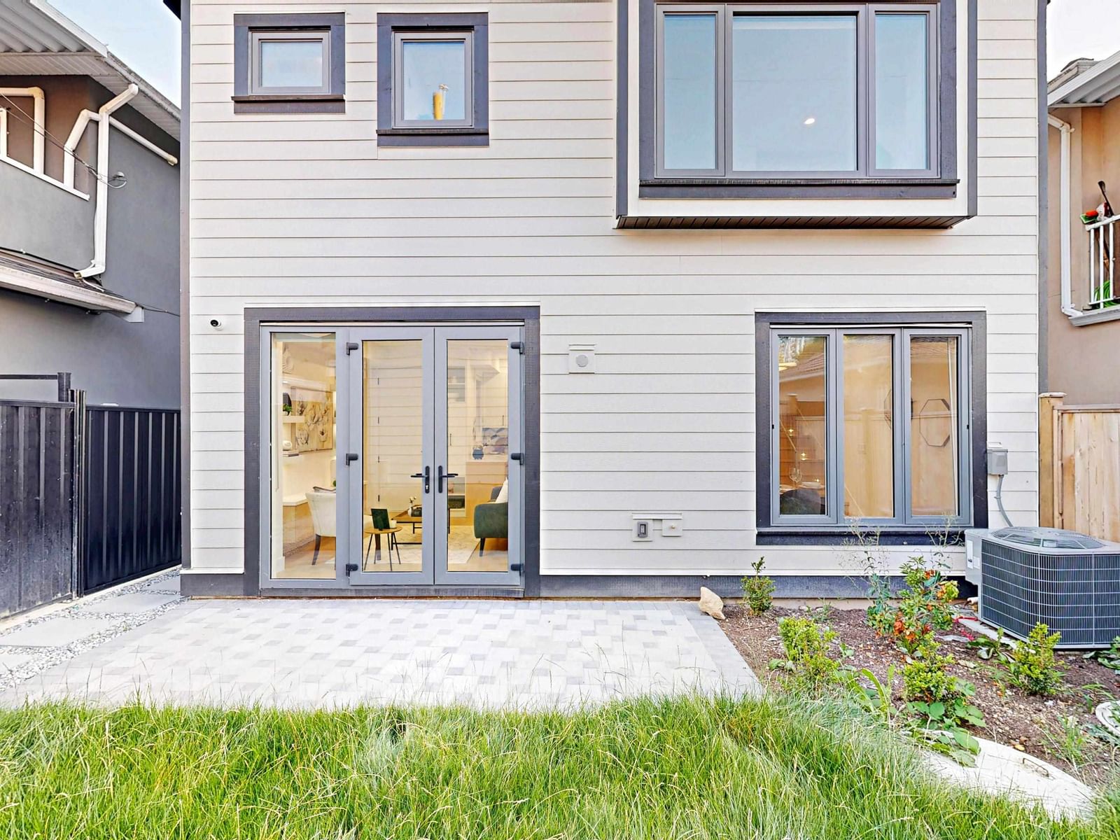 Listing Image 21