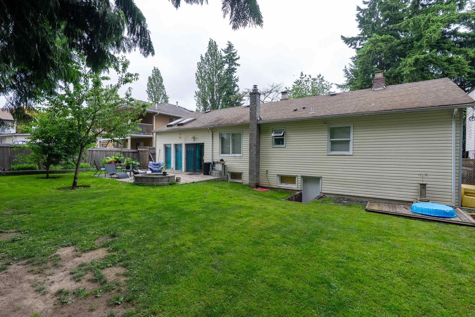 Listing Image 15