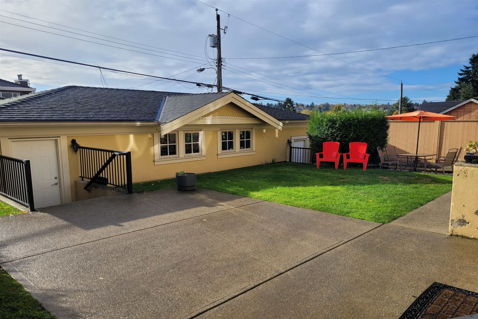 Listing Image 18