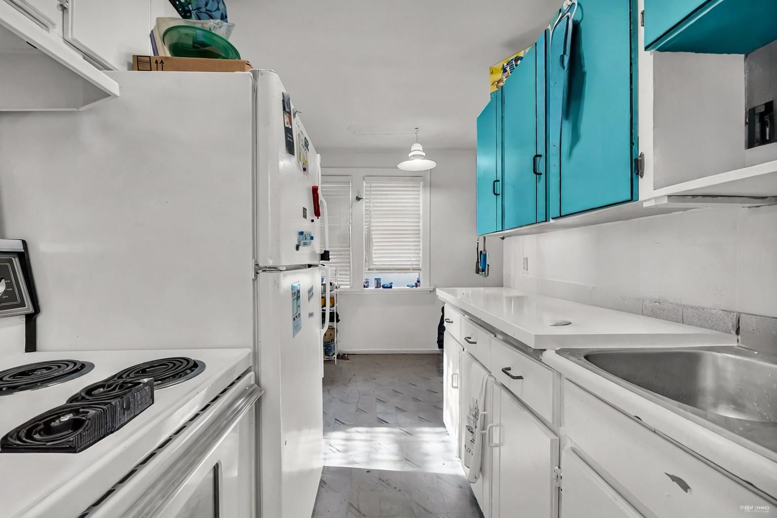 Listing Image 14